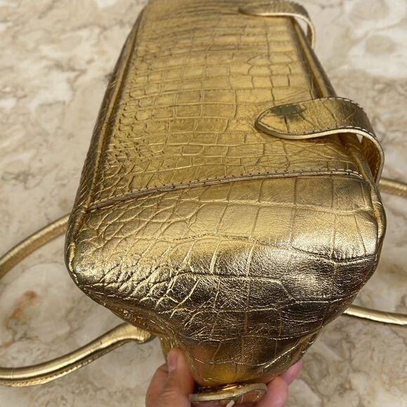 Claudia Firenze Italian Metallic Gold Croc Embossed Dual Handle Satchel Bag - Picture 8 of 14